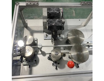 Einweg-Nonwoven Cap Making Machine alt=